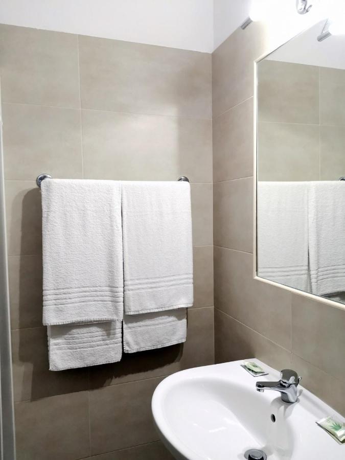 H&L Hotel Cinisello Balsamo Eksteriør billede